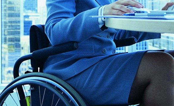 Скільки людей з інвалідністю працевлаштовані на Черкащині?