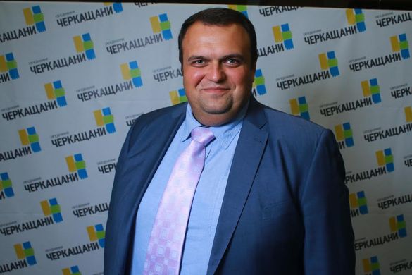 Черкаський депутат пропонує премію тим, хто зафіксує кнопкодавство чи підкуп