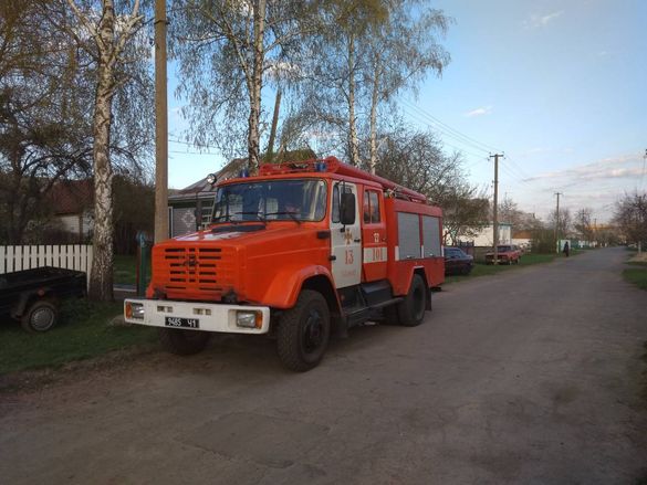 Дитячі пустощі: на Черкащині трапилася пожежа (ФОТО)