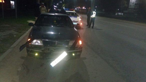Відірване колесо від автівки спричинило ДТП у Черкасах (ФОТО)