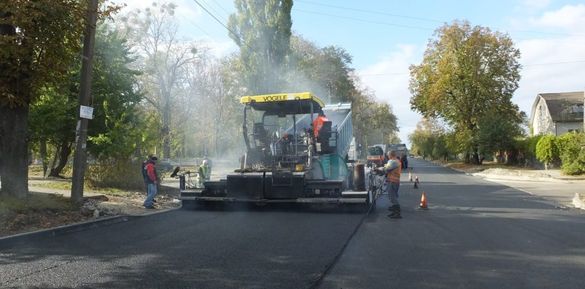 Черкащанам розповіли, скільки коштів виділять на ремонт доріг у місті (ВІДЕО)