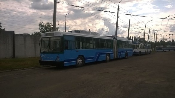 Черкаські тролейбуси осучаснюють (ФОТО)