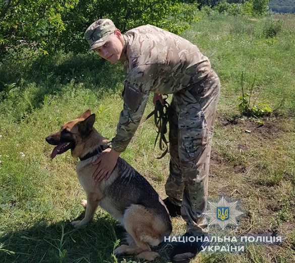 На Черкащині службовий пес допоміг відшукати зниклого пенсіонера (ФОТО)