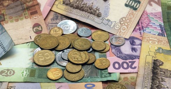 Старі купюри на псевдо-нові: на Черкащині шахраї виманюють гроші в населення