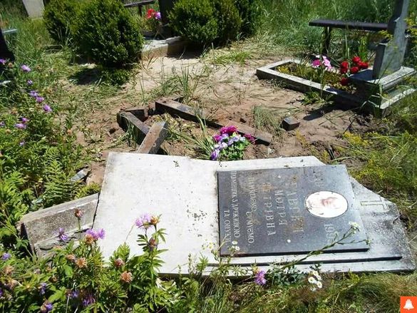 На Черкащині мародери розкопували могили