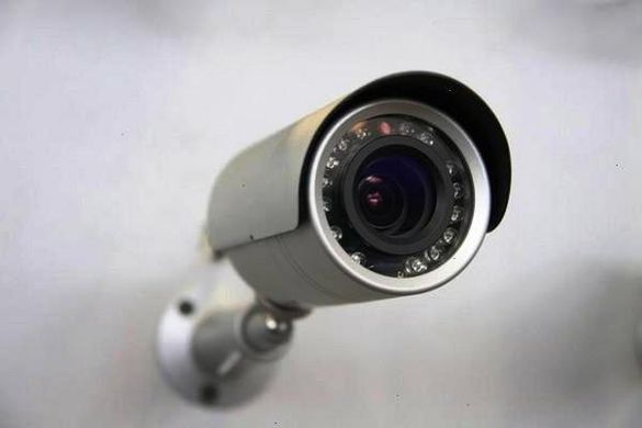 Територію черкаської школи охороняють камерами відеонагляду