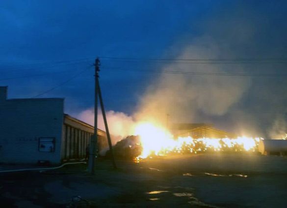 У Чорнобаївському районі сталося дві пожежі через підпал (ФОТО)