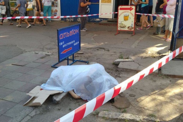 На одній із черкаських вулиць містяни знайшли тіло чоловіка