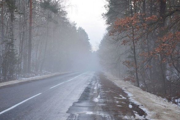На дорогах Черкас і регіону очікується туман та ожеледиця