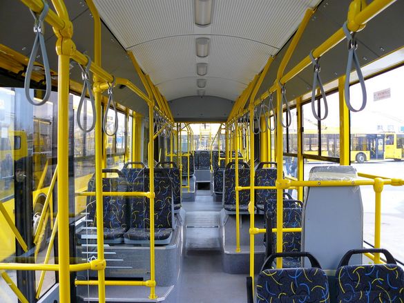 Зупинки в черкаських тролейбусах озвучують по-новому (ВІДЕО)