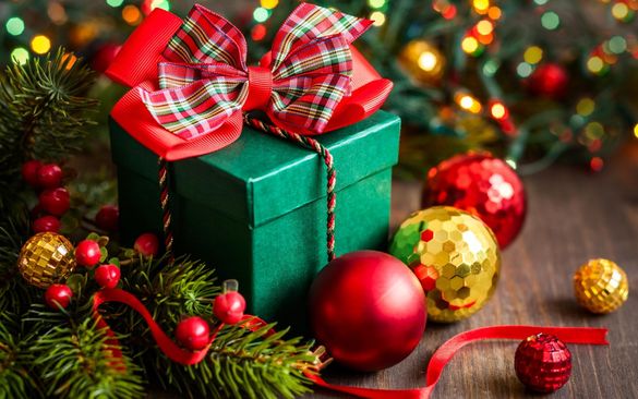 Відомі черкащани вітають із новорічними та рідзвяними святами (частина 1)