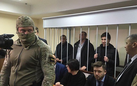 Російський суд залишив військовополонених черкащан під вартою до кінця квітня