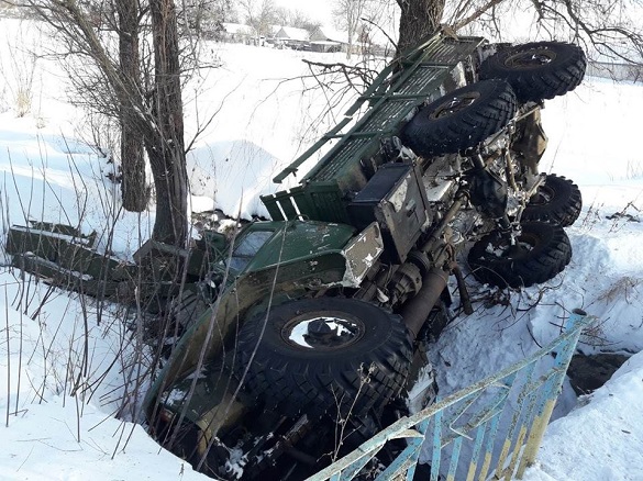 На Черкащині в аварію втрапила вантажівка із боєприпасами