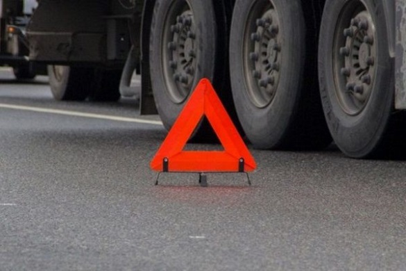 На Черкащині зіткнулися дві вантажівки: є постраждалий