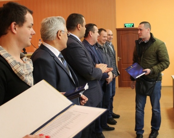 Черкаські учасники АТО отримали ключі від 21 нових квартир