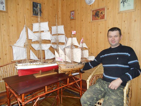 Черкащанин десять років майструє вітрильні кораблі (ФОТО)