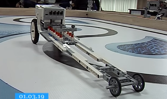 Черкаський школяр став призером міжнародного конкурсу з роботехніки