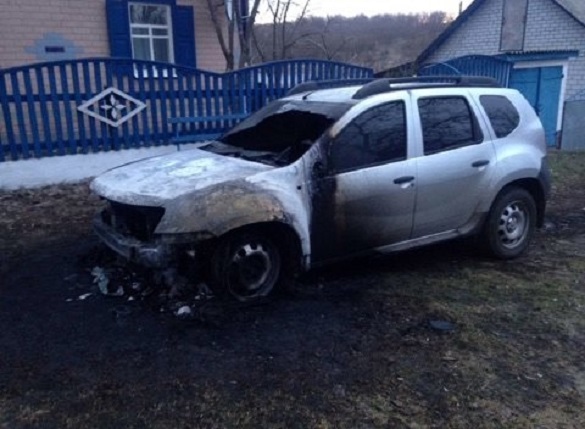 У селі на Черкащині невідомі підпалили авто