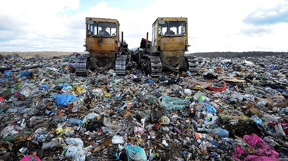 Жителі Черкас просять визволити місто зі сміттєвого полону