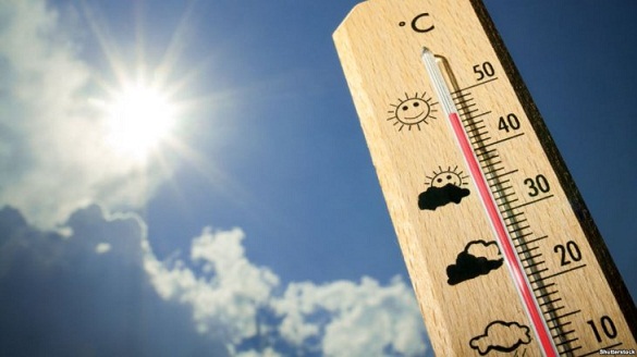 Земля Черкащини прогрілася до рекордних 61,2 °