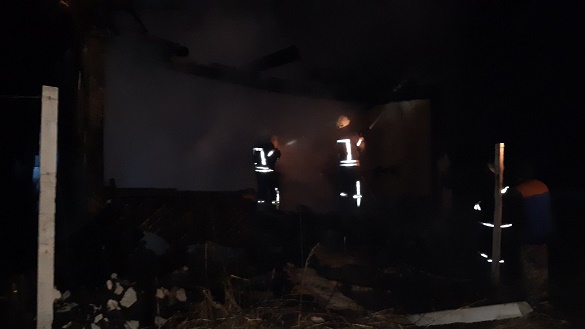 На Черкащині загорівся житловий будинок (ФОТО)