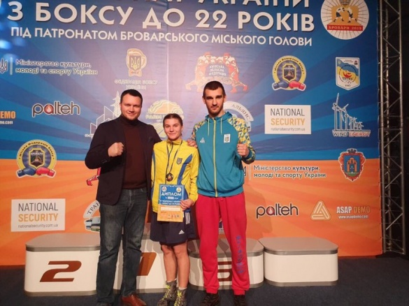 Черговий успіх: дві черкаські боксерки перемогли на чемпіонаті України