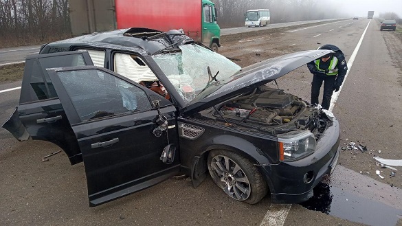 Автомобіль на Черкащині втрапив в ДТП (ФОТО)