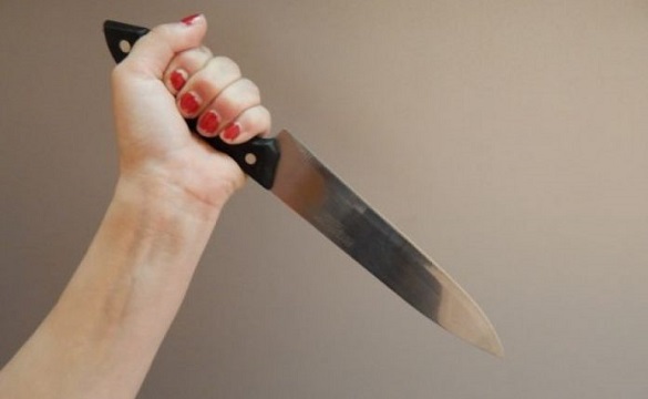 Жінка на Черкащині вбила ножем свого батька (ВІДЕО)