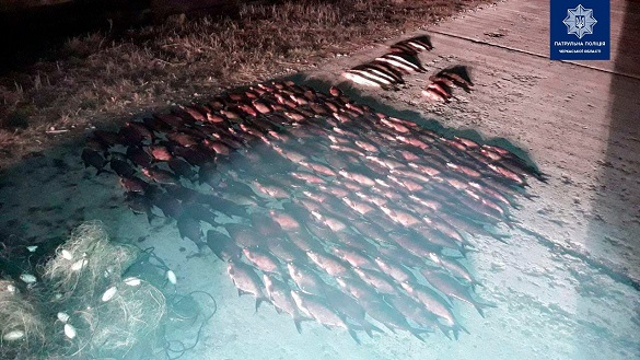Двоє чоловіків на Черкащині виловили риби на понад 30 тисяч гривень (ФОТО)
