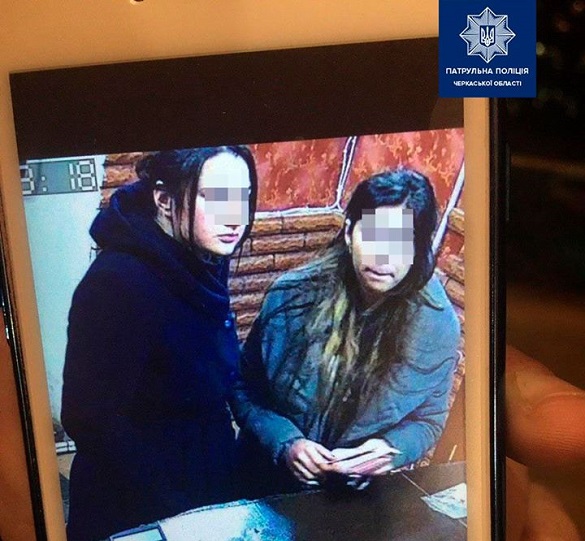 Двоє жінок у Черкасах розрахувалися в магазині підробкою (ФОТО)