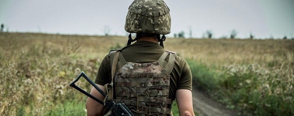 На Черкащині солдат втік з військової частини із автоматом та набоями (ВІДЕО)