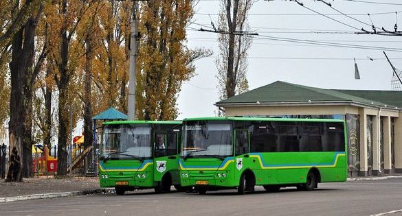 Як у Черкасах маршрутки і тролейбуси перевозитимуть окремих громадян (графік руху)