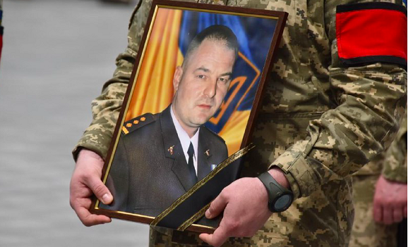 На Черкащині попрощалися із загиблим командиром 1-ї окремої танкової Сіверської бригади (ФОТО)