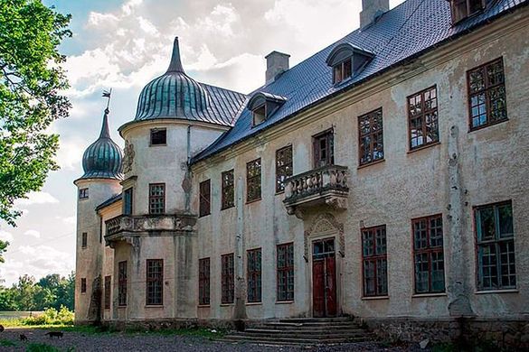 У Черкаській області хочуть відновити відомий замок