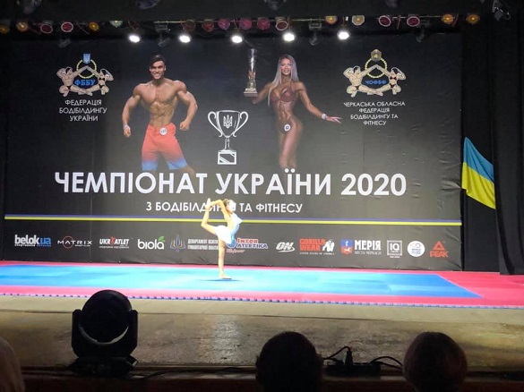 Чемпіонат України з бодібілдингу та фітнесу розпочався у Черкасах (ФОТО)