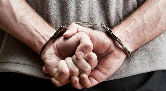 Черкащанину загрожує вісім років ув'язнення за 11 крадіжок та пограбування пенсіонерки