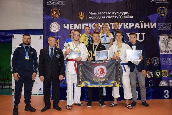 Черкаські каратисти отримали нагороди на чемпіонаті України