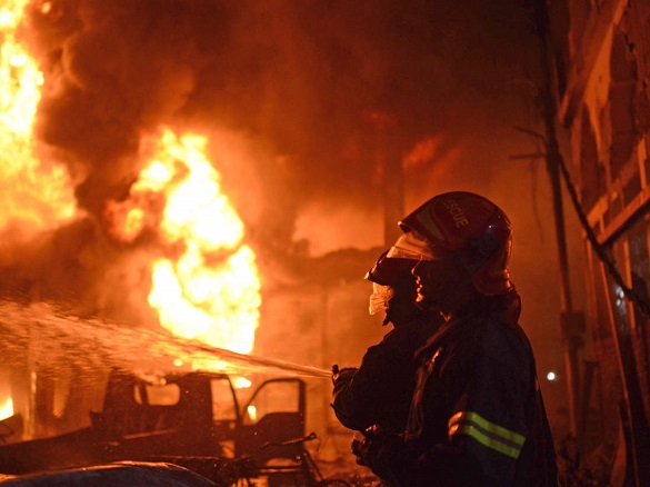 У Черкаській області сталася нічна пожежа в бані