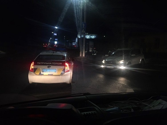 ДТП за участі поліцейської машини сталася у Черкасах: є постраждала