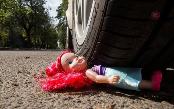 У Черкаській області дитина втрапила під колеса машини