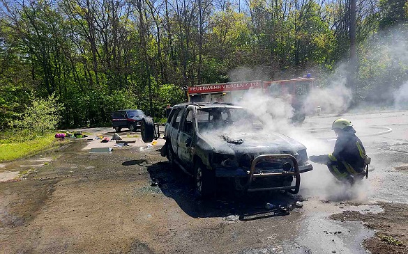 На Черкащині під час стоянки загорівся автомобіль