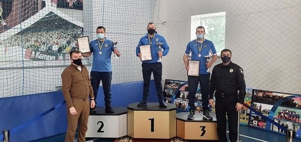 Поліцейський з Черкащини переміг в чемпіонаті боротьби самбо