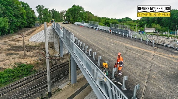 На Черкащині завершується будівництво нового шляхопроводу (ФОТО)