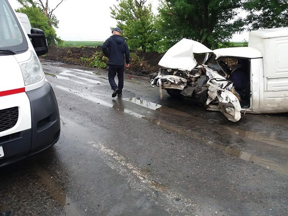 На Черкащині зіштовхнулись автомобілі: двоє постраждало, один загинув (ФОТО)