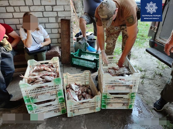 Збитки на два мільйони: на Черкащині затримали браконьєрів із майже тонною риби (ФОТО)