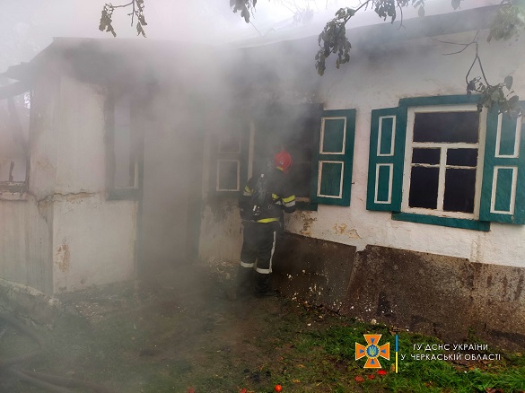 Житель Черкащини загинув під час пожежі у власному будинку