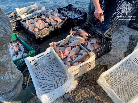 У Черкаській області виявили браконьєра, який наловив риби на понад 200 тисяч гривень (ФОТО)
