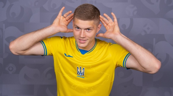 Довбик забив ювілейний гол в історії збірної України