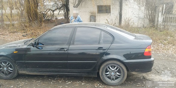На Черкащині патрульні виявили водійку з підробленими документами