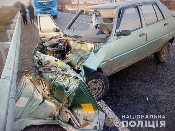На Черкащині сталася жахлива аварія: 20-річній дівчині ударом відірвало руку (ФОТО)